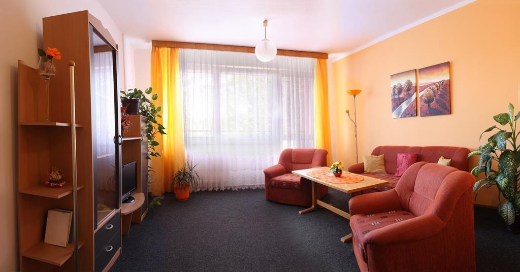 Hotel Cementar Hranice  Esterno foto