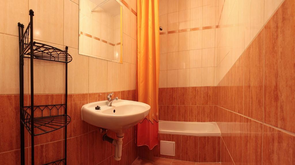 Hotel Cementar Hranice  Esterno foto
