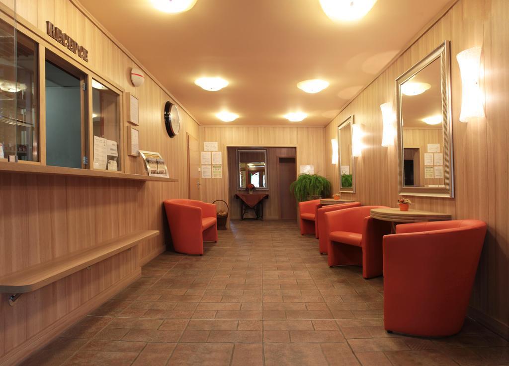 Hotel Cementar Hranice  Esterno foto